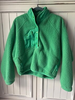 Women’s Green Sherpa Pullover Hoodie - Unbranded
